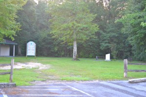 The trek to the Britton Hill highpoint in Florida. Park your car and walk about 100 feet to the highpoint monument.